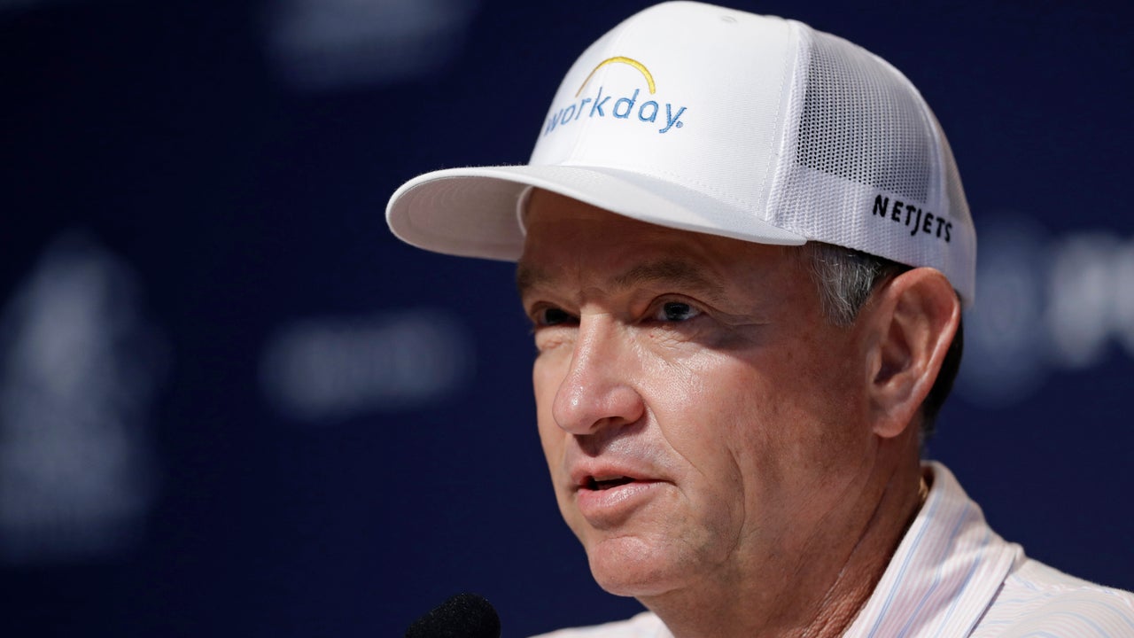 Davis Love III to make the move to broadcast booth at CBS